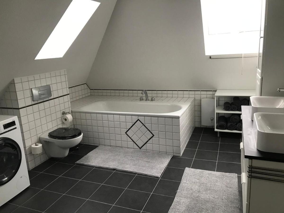 Ferienwohnung Haus Heimes Неттеталь Экстерьер фото